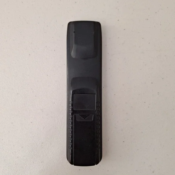 KLH R3000 Remote Control Unit for R-3000 R-3100 (R1) - Picture 6 of 8